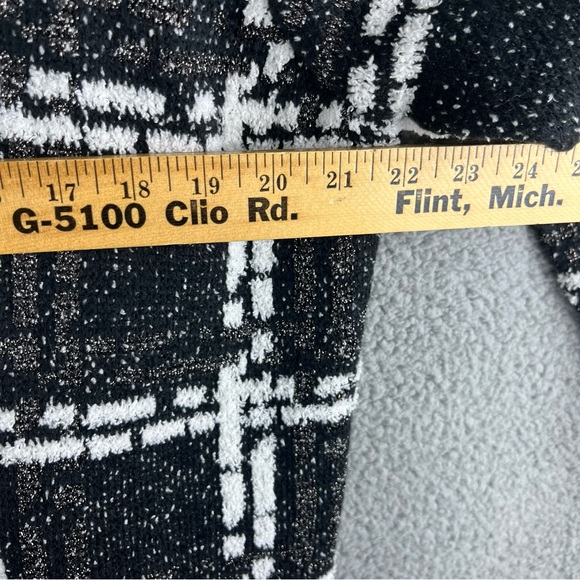 Nine West Women’s Large Clean Collar Coatigan Black White & Silver Sweater NWT - Picture 10 of 16